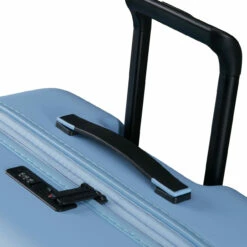 American Tourister Novastream 4 Wheel Expandable Suitcase - 77cm -Zime Luggage Sales 139277 8365 NOVASTREAM SPINNER 7728 TSA EXP WHEEL HANDLE 77211.1695115896