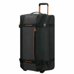 American Tourister Urban Track Ltd Wheeled Duffle L - 79cm 11 American Tourister Urban Track Ltd Wheeled Duffle L - 79cm -Zime Luggage Sales 148051 1070 URBAN TRACK DUFFLEWH L LMTD FRONT34 61961.1695041730
