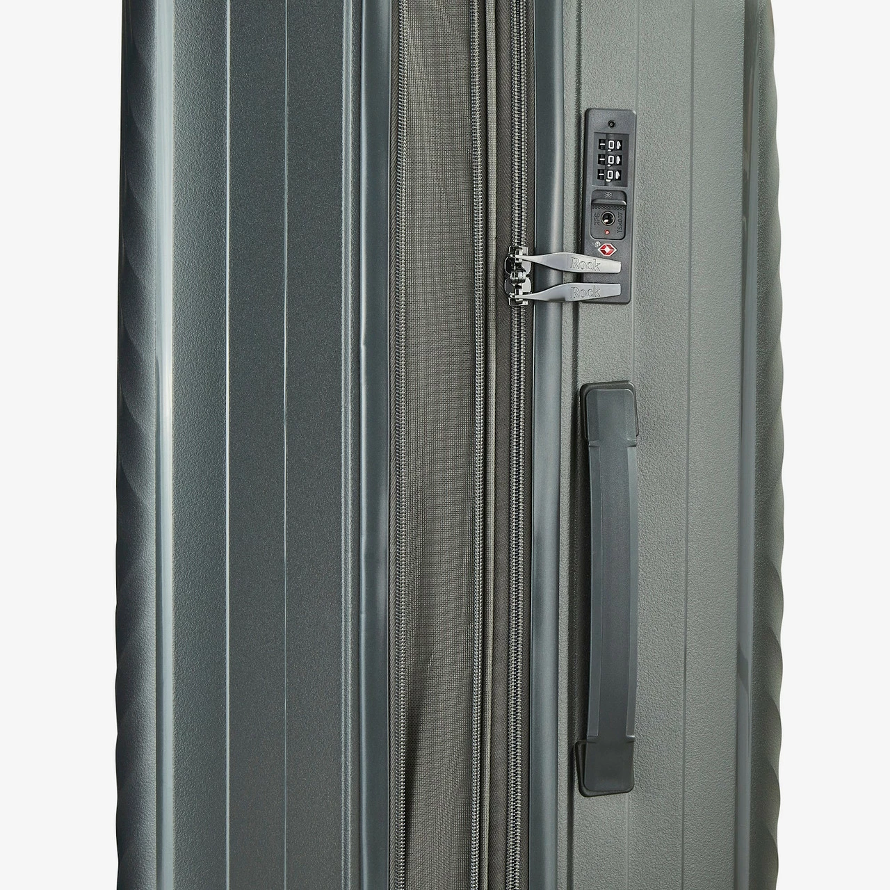 Rock Infinity 4 Wheel Expandable Large Suitcase - 73cm 4 Rock Infinity 4 Wheel Expandable Large Suitcase - 73cm - Image 4