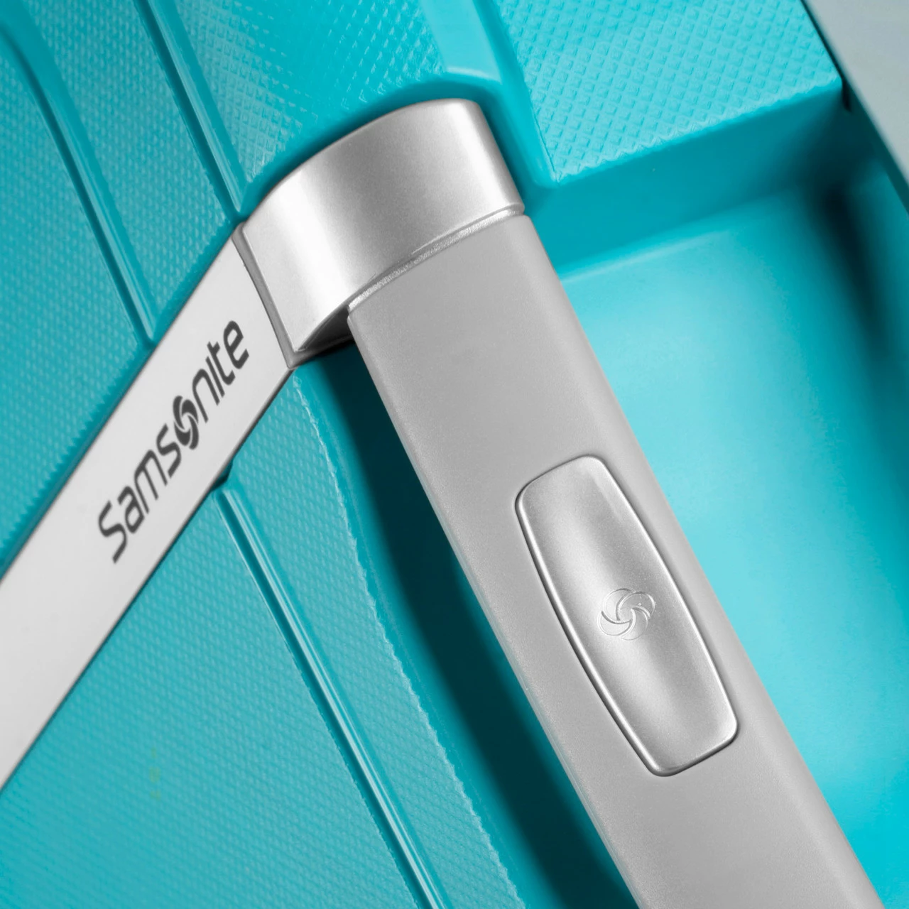 Samsonite S'Cure 4 Wheel Medium Suitcase - 69cm 12 Samsonite S'Cure 4 Wheel Medium Suitcase - 69cm - Image 12