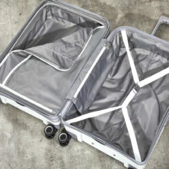Rock Sunwave 4 Wheel Exp Large Suitcase - 79cm 24 Rock Sunwave 4 Wheel Exp Large Suitcase - 79cm -Zime Luggage Sales TR 0212 WH Interior 80100.1661262765.1280.1280 02212.1661266120.1280.1280 19014.1661272324