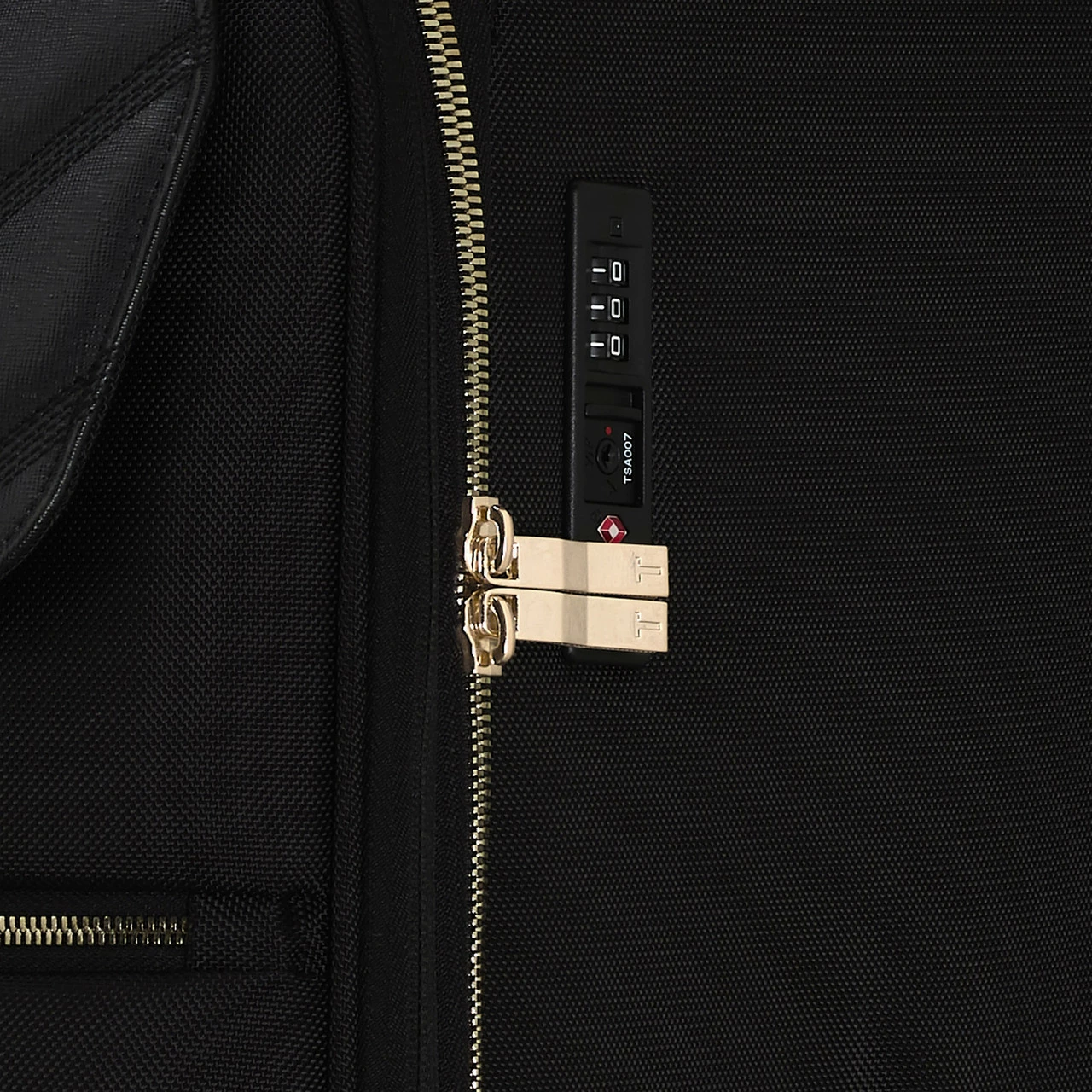 Ted Baker Albany Eco 4 Wheel Large Suitcase - 80cm 6 Ted Baker Albany Eco 4 Wheel Large Suitcase - 80cm - Image 6