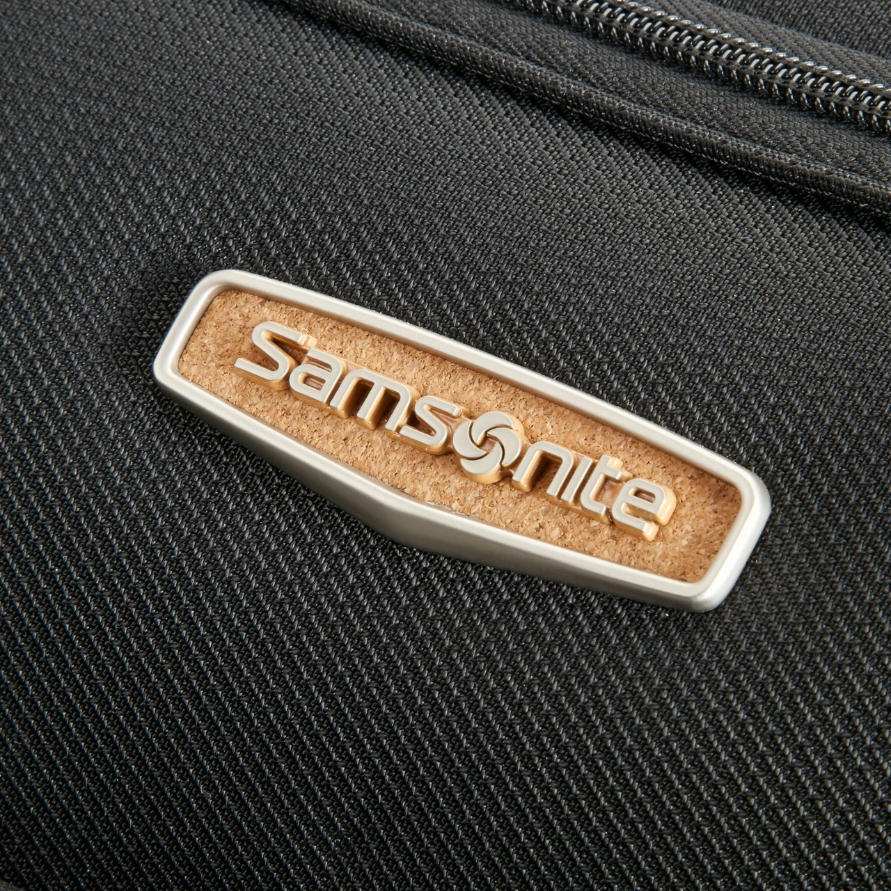 Samsonite Spark SNG Eco 4 Wheel Expandable Suitcase - 67cm 9 Samsonite Spark SNG Eco 4 Wheel Expandable Suitcase - 67cm - Image 9