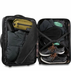 Dakine Status Roller 42L+ Expandable Cabin Suitcase - 55cm 8 Dakine Status Roller 42L+ Expandable Cabin Suitcase - 55cm -Zime Luggage Sales statusroller42lplus squall 610934334258 10002940 squall 02x pt01 2000x 41888.1693925600